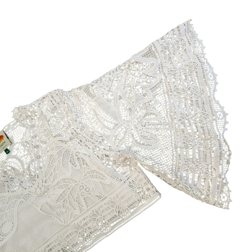 Listing for @susieq557 FARM Rio Off White Guipure Crop Top Blouse Sz. XS - Picture 6 of 16